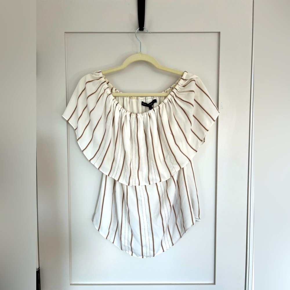 White House Black Market work off the shoulder blouse
